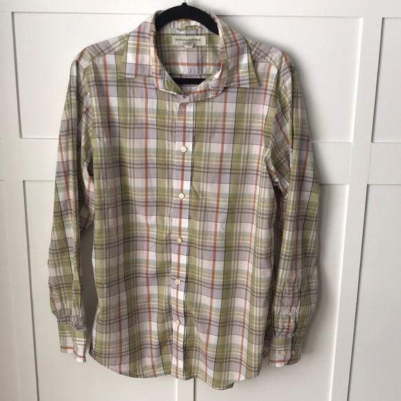 Banana Republic Men’s Plaid Button Down EUC - Picture 1 of 3